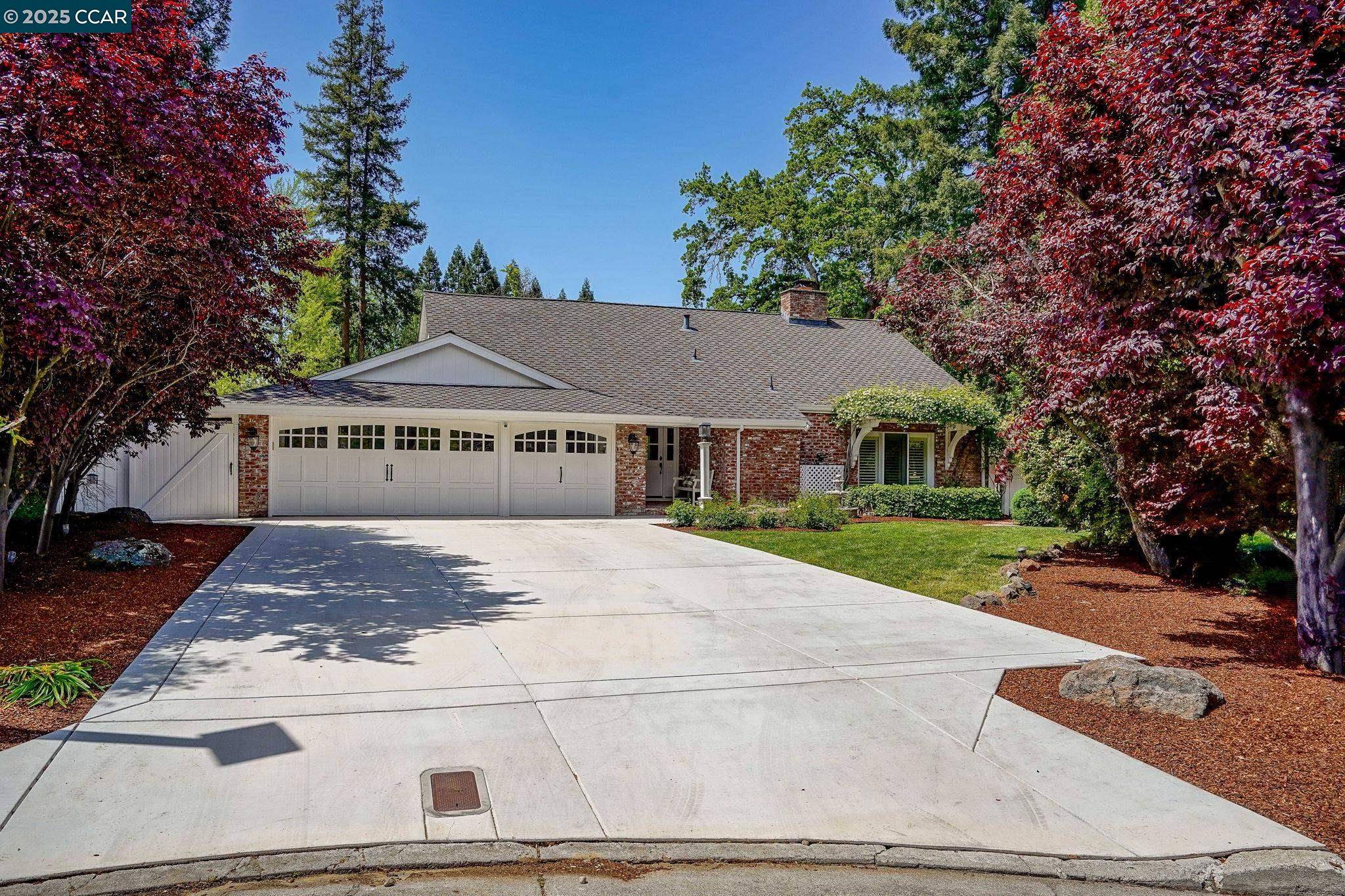 Alamo, CA 94507,24 Ray Ct