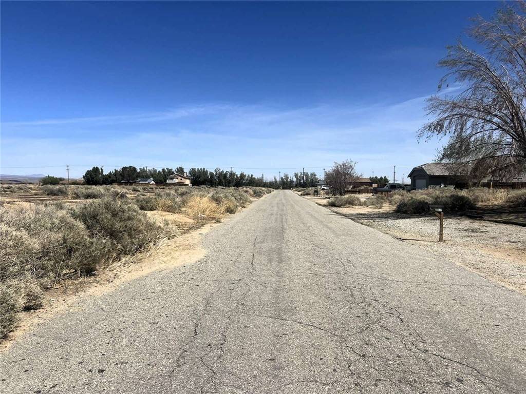 California City, CA 93505,6837 Quezon AVE