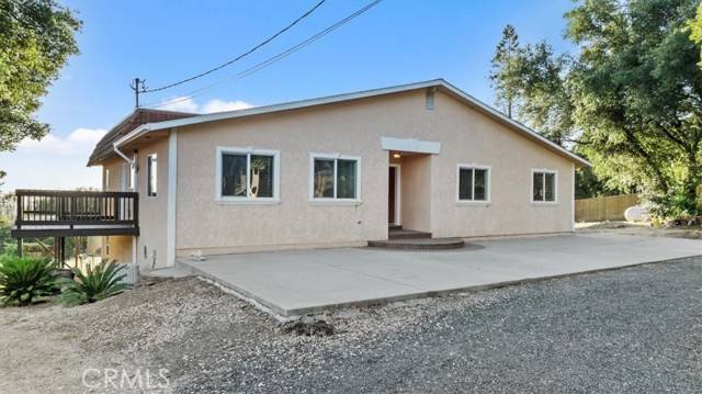 Oroville, CA 95966,176 Breeze Hollow LN