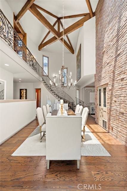 Newport Beach, CA 92660,648 Harbor Island DR