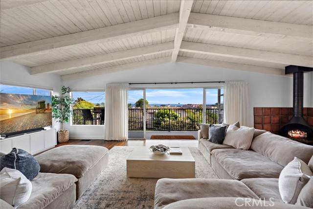 Dana Point, CA 92629,25211 La Cresta DR
