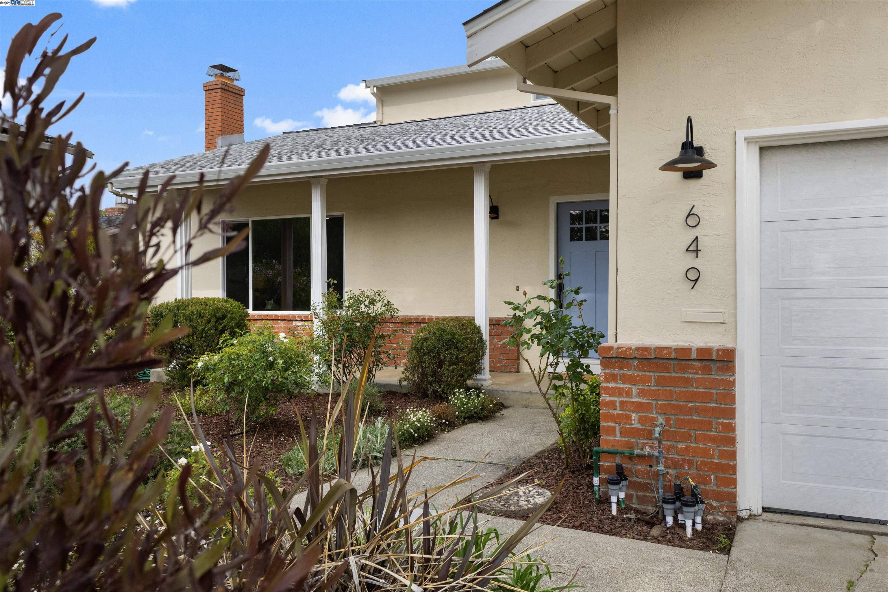 Martinez, CA 94553,649 Sherree Dr