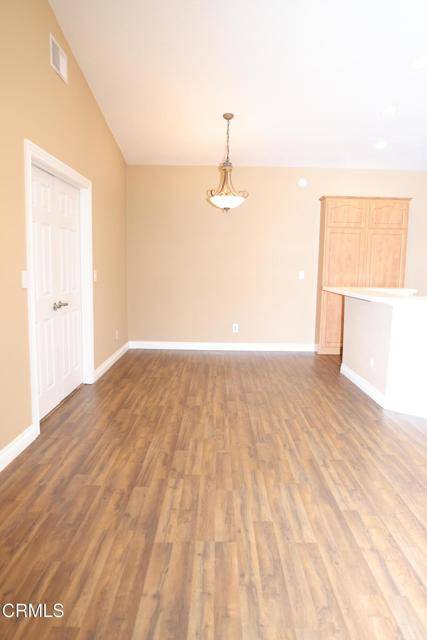 Thousand Oaks, CA 91362,2474 Pleasant Way L