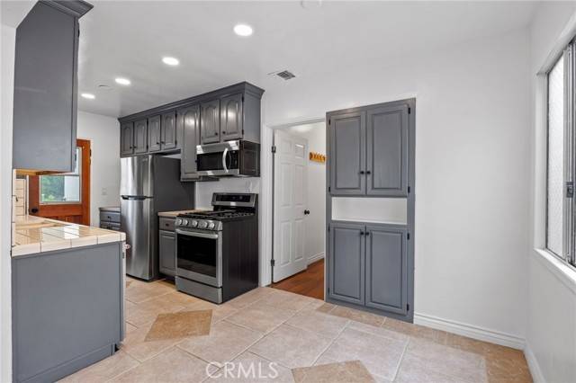 Culver City, CA 90230,5183 Inglewood BLD