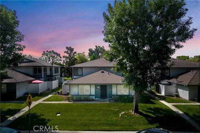 Azusa, CA 91702,860 W Sierra Madre AVE 1