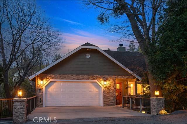 Lake Arrowhead, CA 92352,813 Brentwood DR