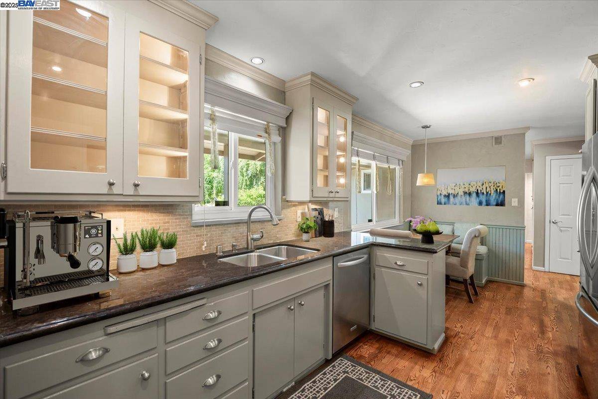 Fremont, CA 94536,36030 Larch WAY