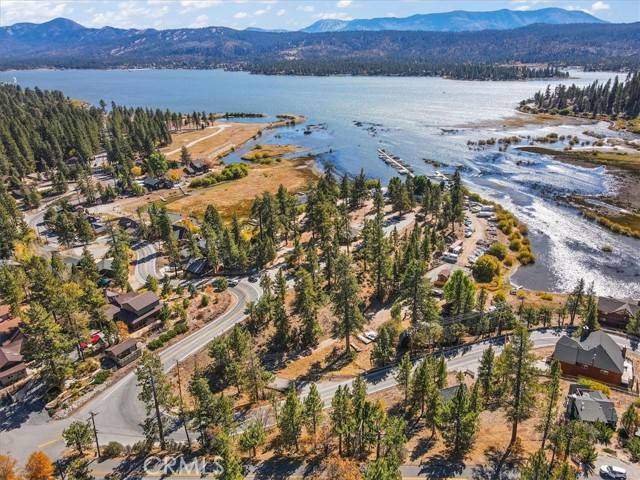 Fawnskin, CA 92333,39337 Garden PL
