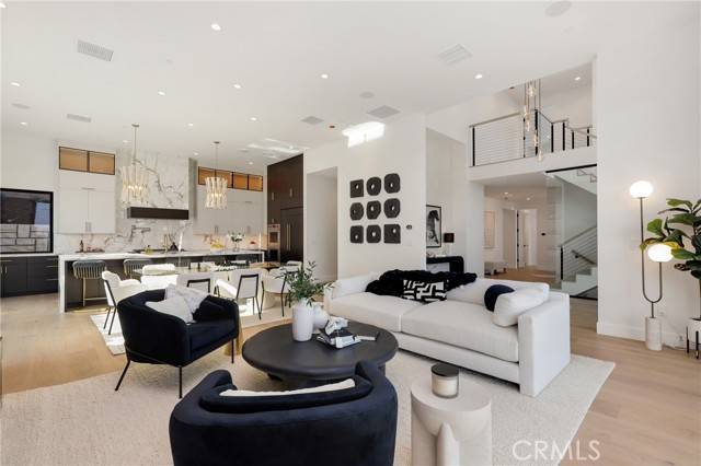 North Tustin, CA 92705,19031 Fowler AVE