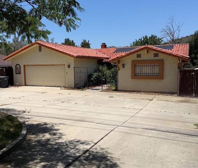 Valley Center, CA 92082,9168 Old Castle RD