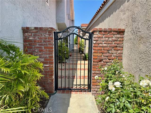 Lake Forest, CA 92630,21903 Erie LN