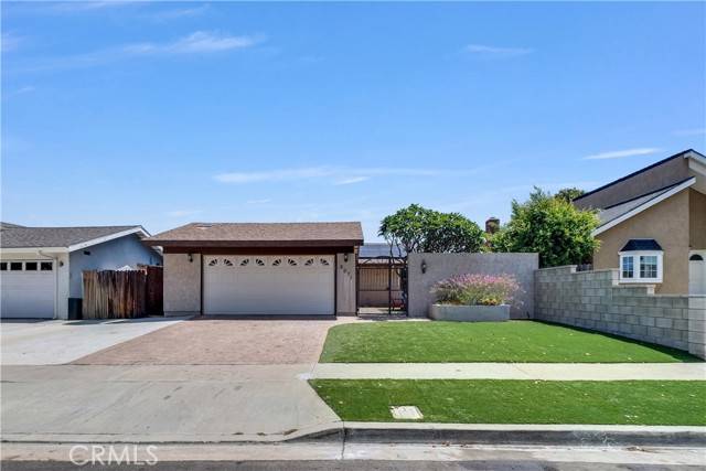 Irvine, CA 92604,5071 Doanoke AVE