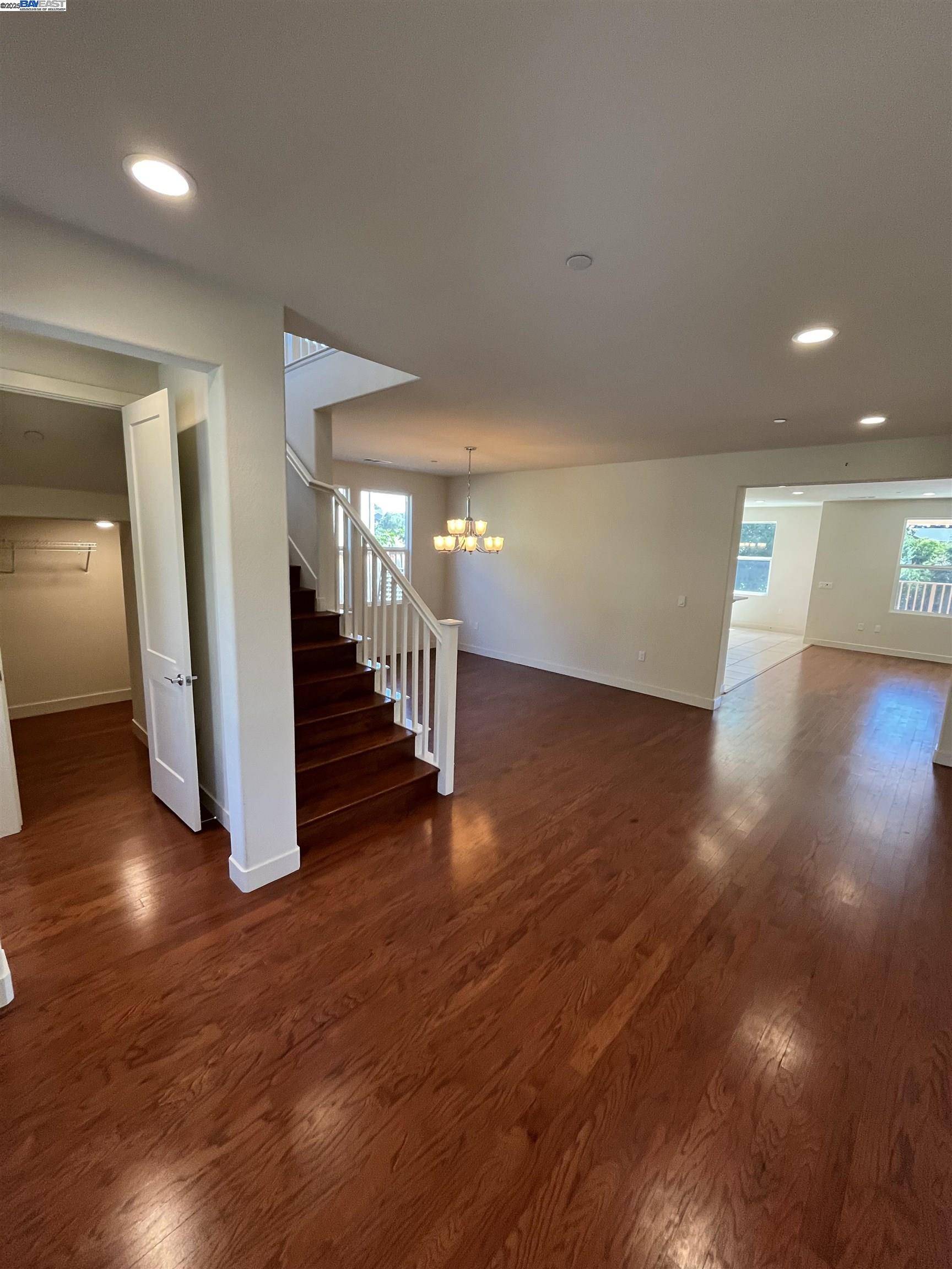 Castro Valley, CA 94546,17659 Whisper Ln