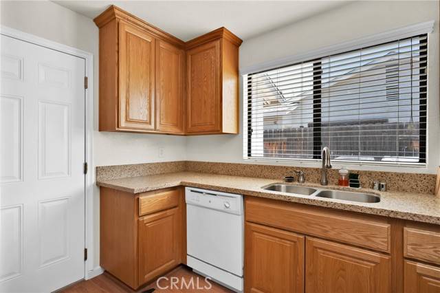 San Jacinto, CA 92583,444 Westminister DR