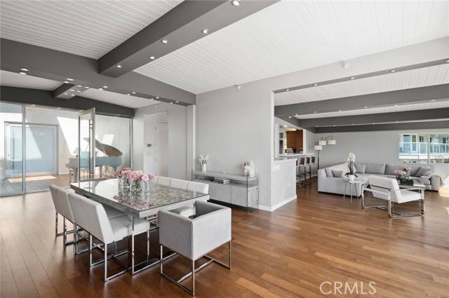 Laguna Beach, CA 92651,2085 Temple Hills DR