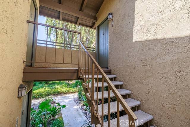 Santa Ana, CA 92701,1345 Cabrillo Park DR A06