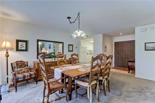 Laguna Woods, CA 92637,2384 Via Mariposa 2C