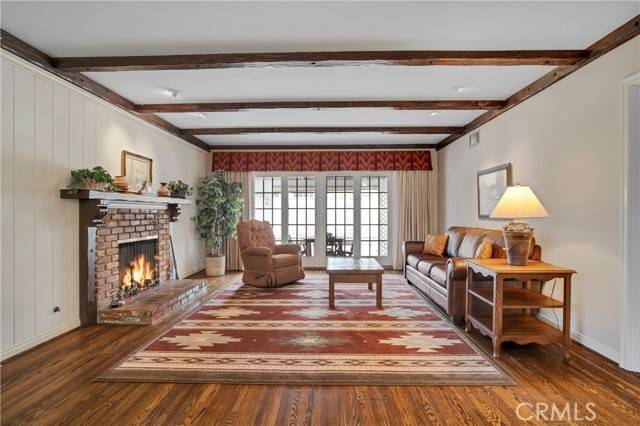 Woodland Hills, CA 91367,22716 Miranda ST