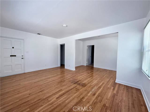 Encino, CA 91316,4910 Newcastle AVE