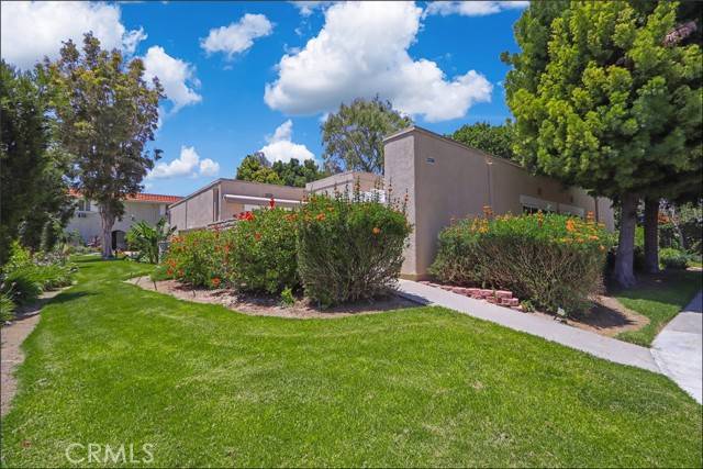 Laguna Woods, CA 92637,2358 Via Mariposa B
