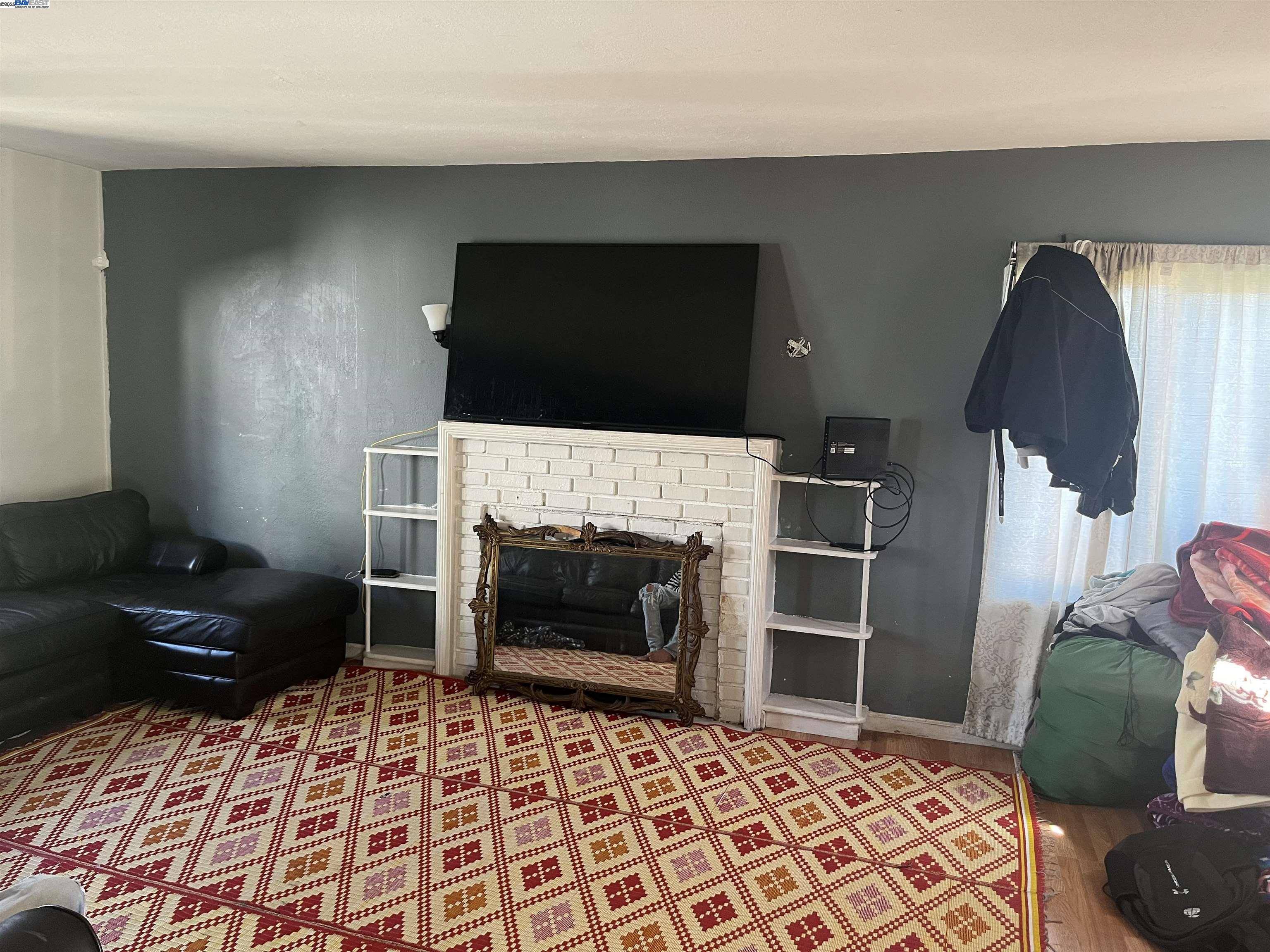 Oakland, CA 94605,2421 Ritchie St