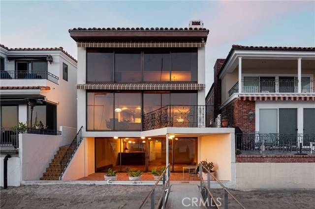 Newport Beach, CA 92663,809 Via Lido Soud