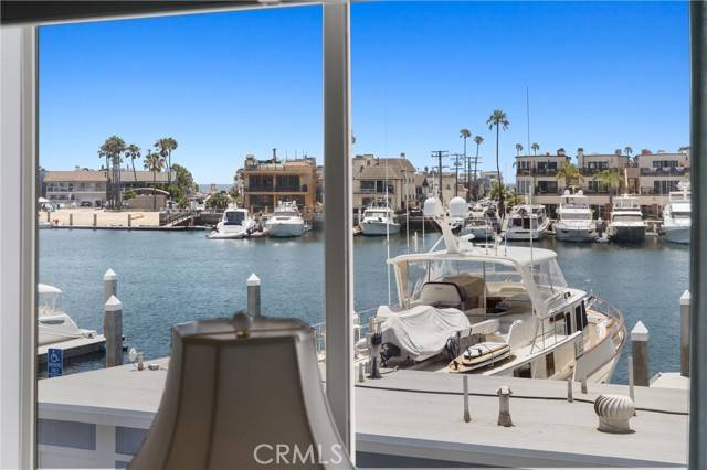 Newport Beach, CA 92663,33 Channel RD