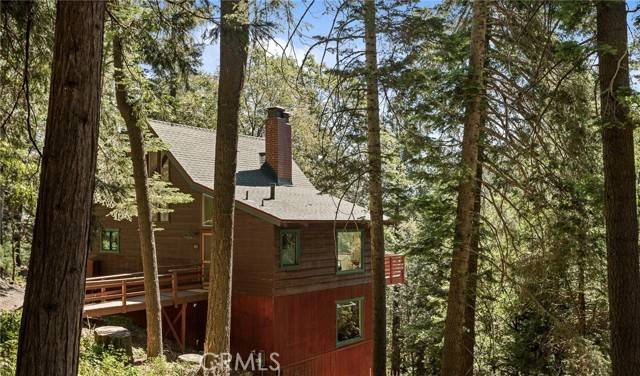 Lake Arrowhead, CA 92385,779 Fern RD