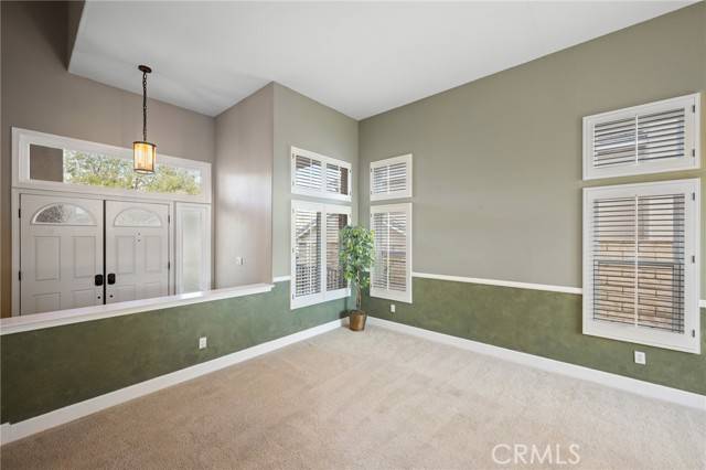 Saugus, CA 91390,21658 Canyon Heights CIR