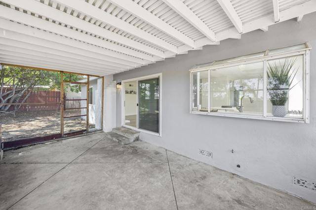 San Marcos, CA 92069,1537 Palomarcos AVE