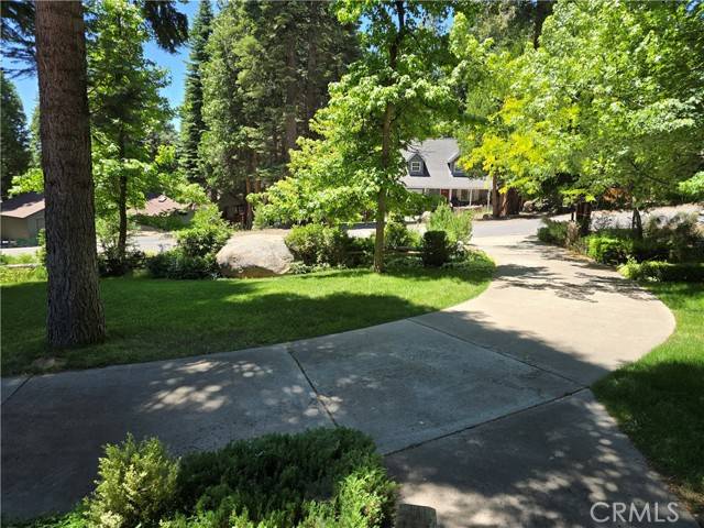 Lake Almanor, CA 96137,644 W Burnt Cedar RD