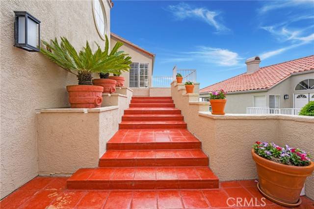 Laguna Niguel, CA 92677,46 Saint Tropez