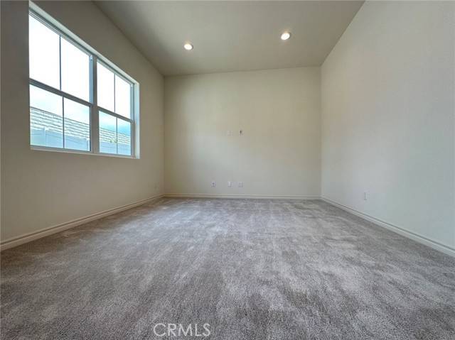 Glendora, CA 91740,953 E Wonder LN