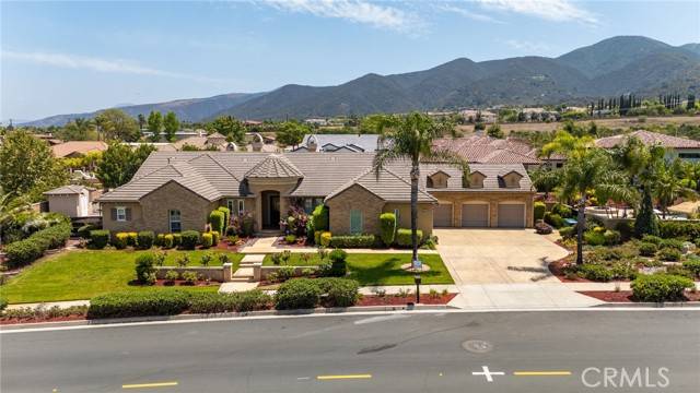 Corona, CA 92881,1180 Cleveland WAY