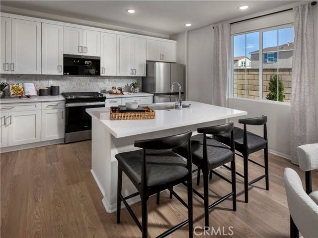 Temecula, CA 92591,28558 Via Navarra
