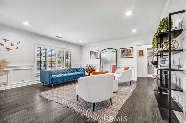 Long Beach, CA 90808,4728 Sunfield AVE