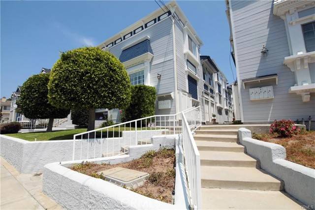 Manhattan Beach, CA 90266,1421 12th ST 3