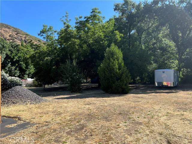 Upper Lake, CA 95485,5128 W State Highway 20