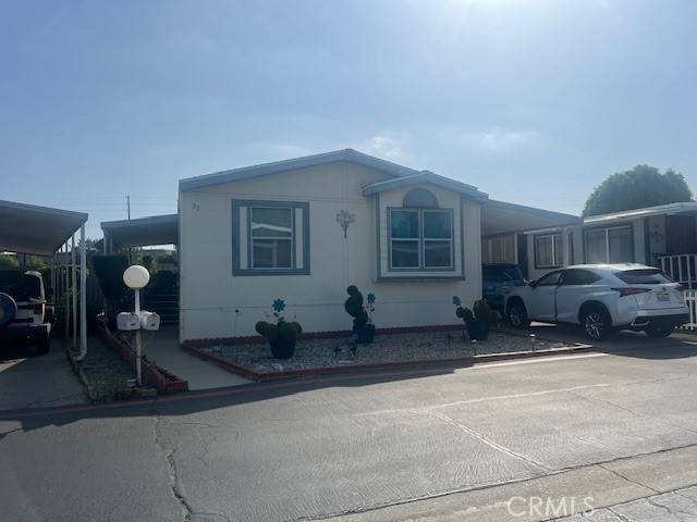 Chatsworth, CA 91311,21500 Lassen ST 37