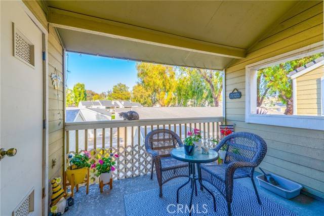 Yorba Linda, CA 92887,6210 Hartford RD 201