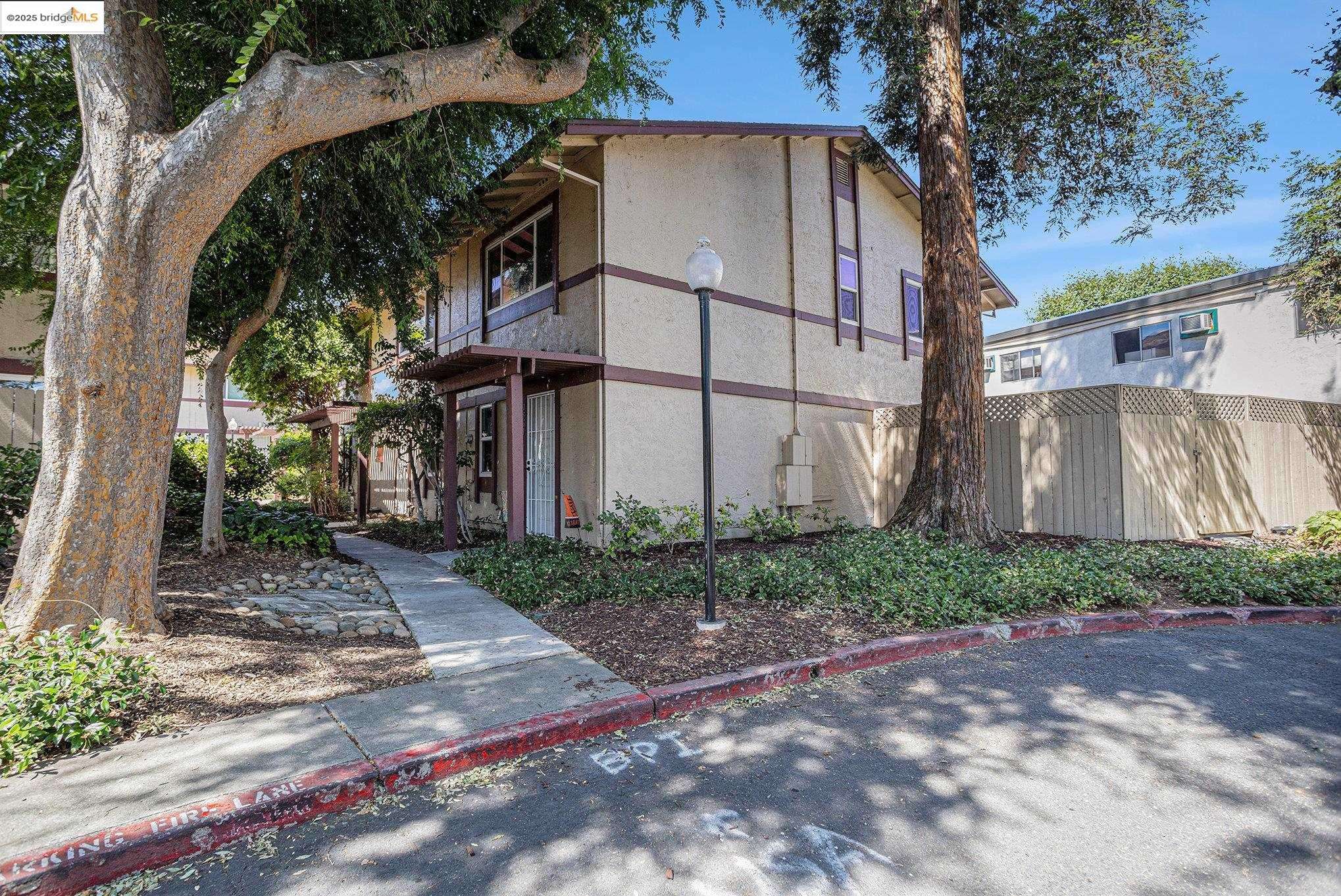 Concord, CA 94521,1563 Parkwood Pl