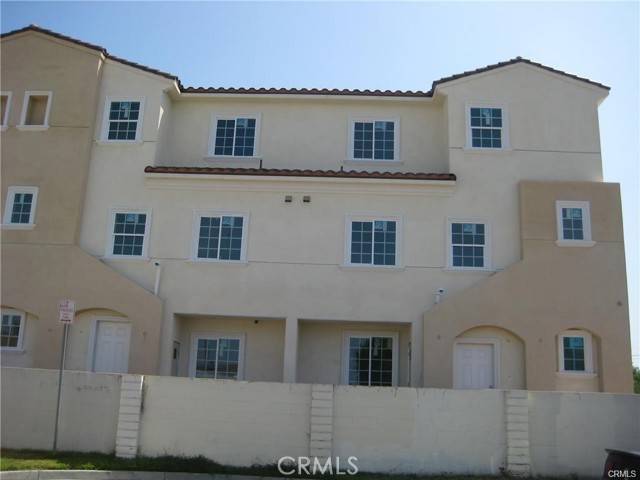 Placentia, CA 92870,926 W. La Jolla ST E