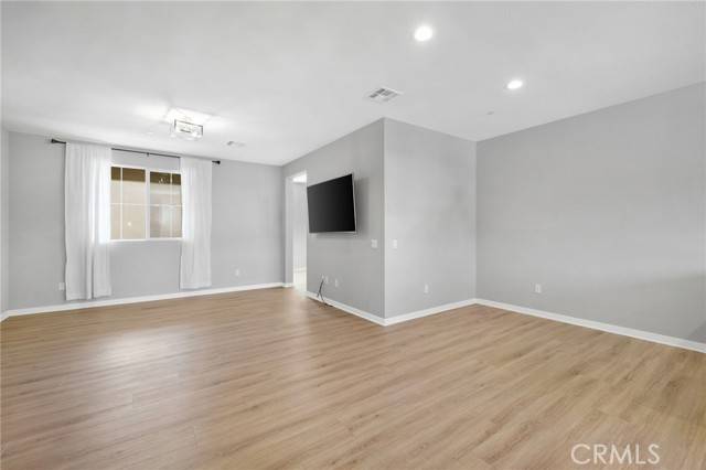 Claremont, CA 91711,1016 W Baseline RD