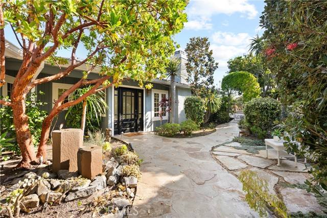 Escondido, CA 92029,1401 Eagle GLN