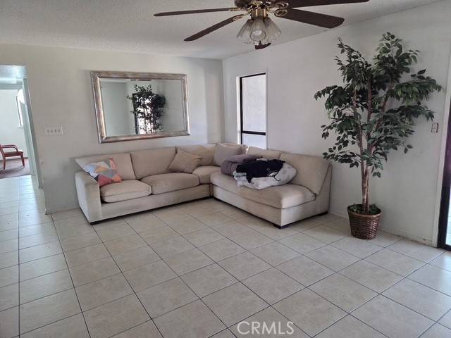 Clovis, CA 93612,3644 Manila AVE