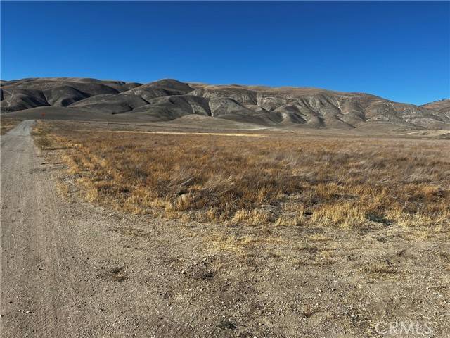 Santa Margarita, CA 93453,3 Arriba TRL
