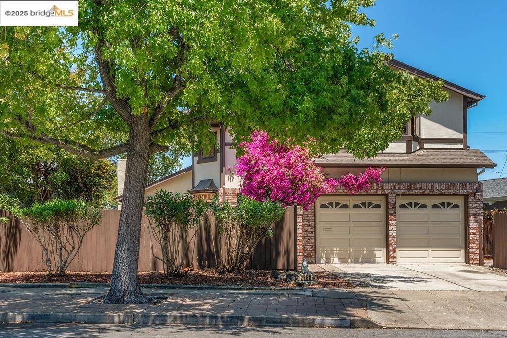 Redwood City, CA 94061,2668 Washington Ave