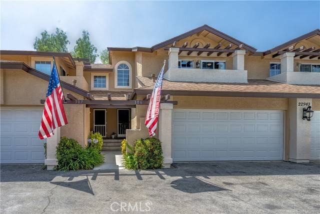 Saugus, CA 91390,22943 Banyan PL 306