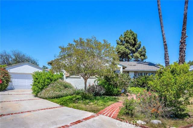 Valley Village, CA 91607,5333 Goodland AVE