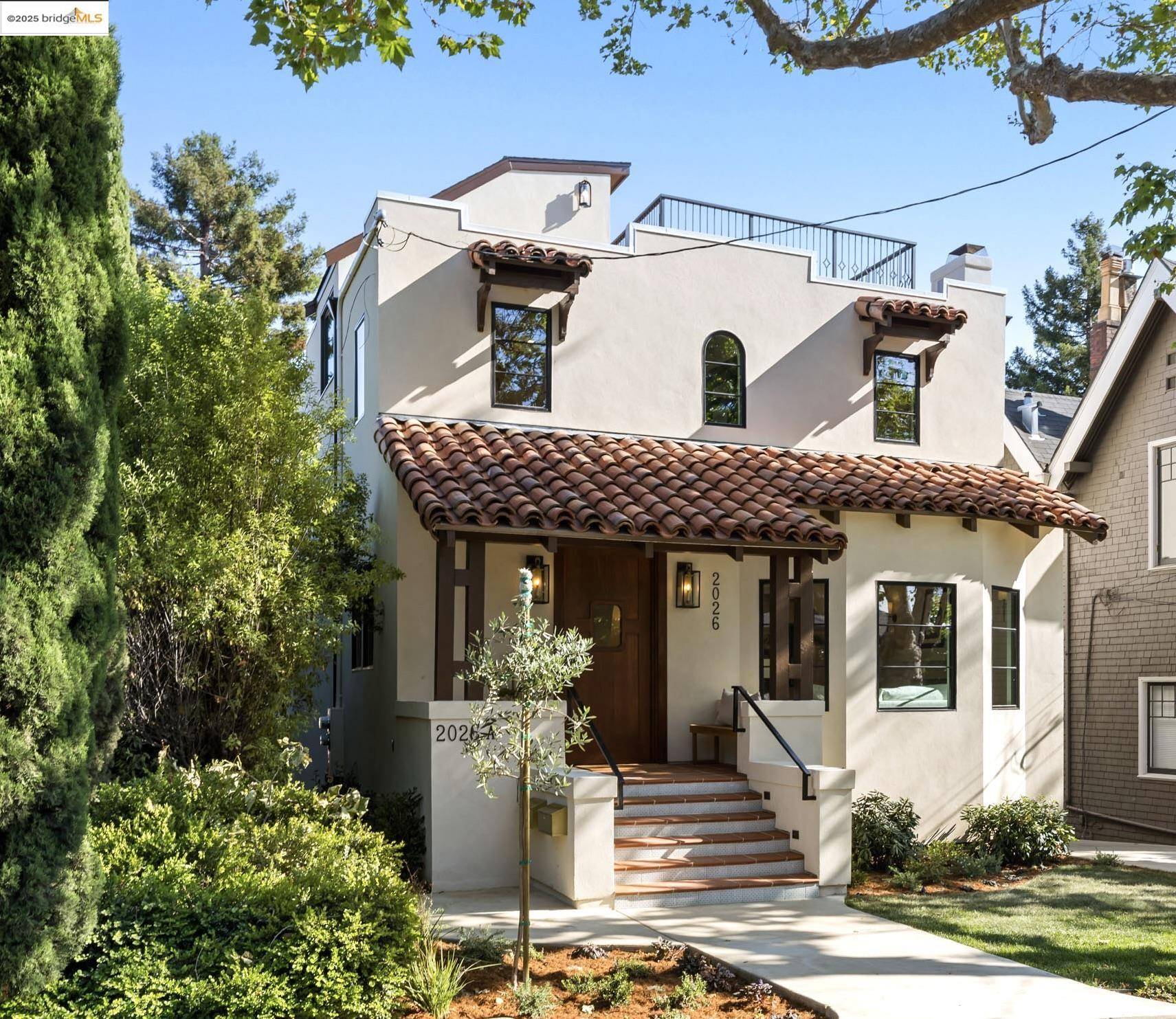 Piedmont, CA 94611,2026 Oakland Ave